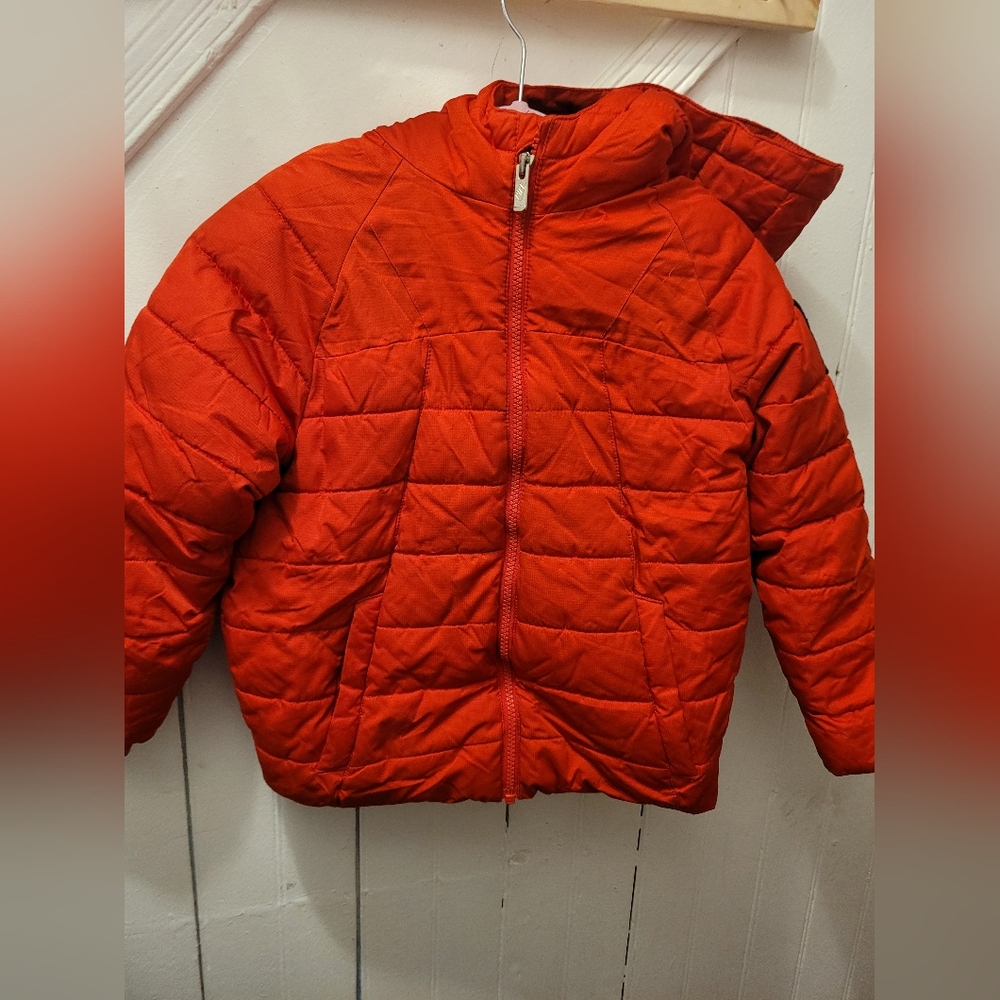 Red Kids Puffer Nike Jacket Size  5-6 yrs